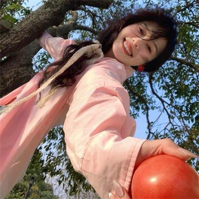 相亲对象她长的很乖